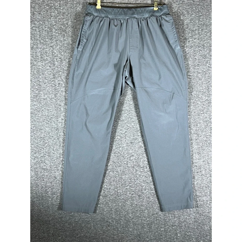 Under Armour Men's Gray Athletic‎ Jogger Pants XL Loose Fit Polyester Elastane
